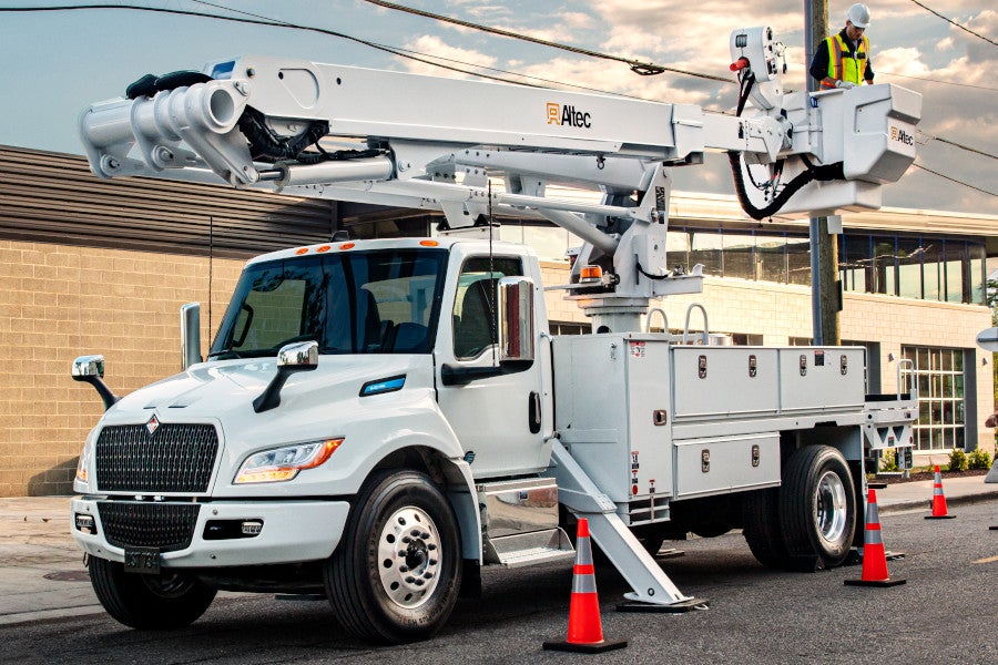 eMV Series Utility Truck