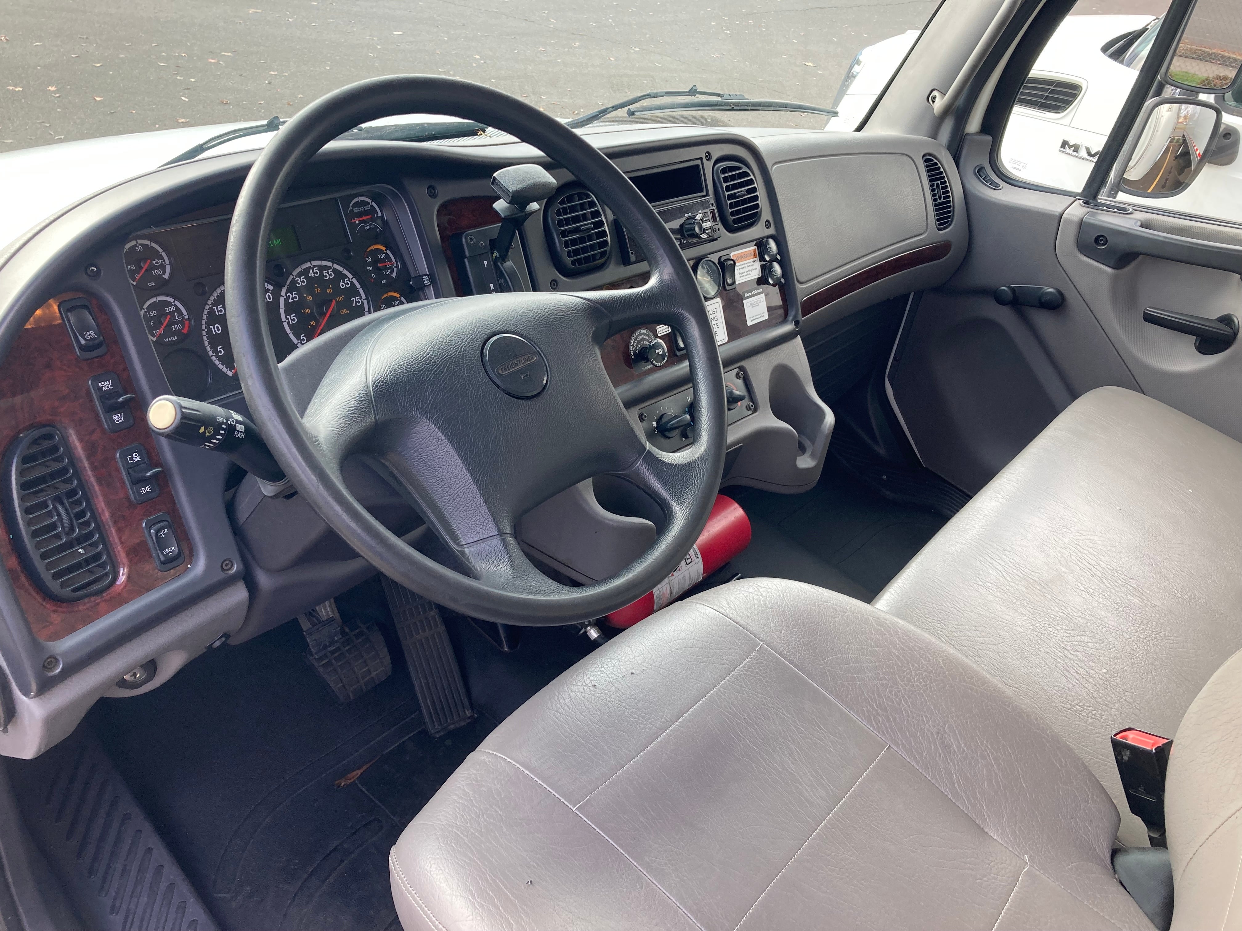 2019 Freightliner M2 Box Van