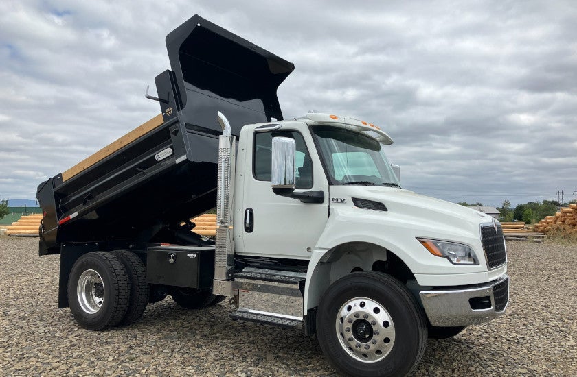 MV 5 Yard Dump