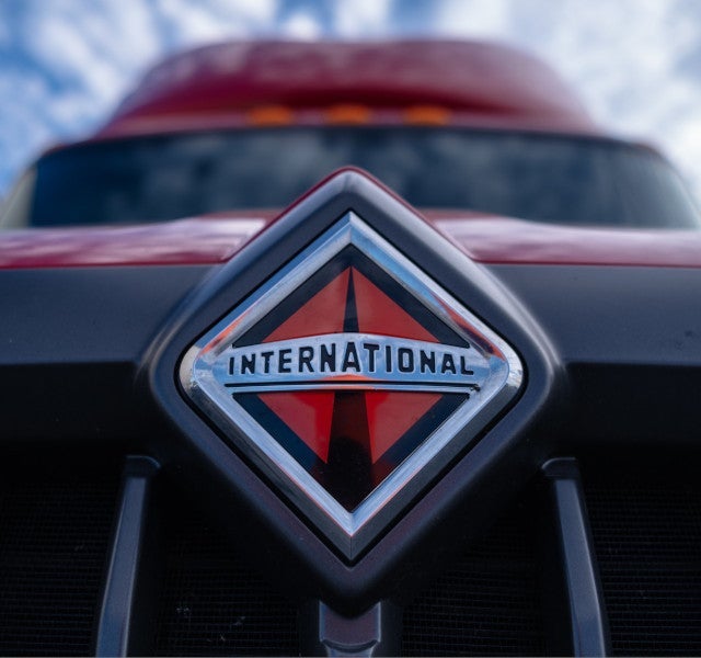 International RH Series Truck