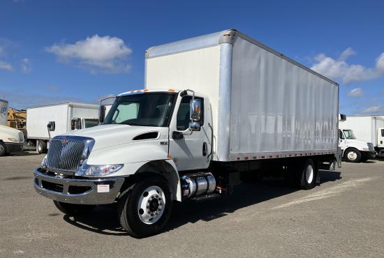 2022 International MV 26' Hi Cube Box Truck